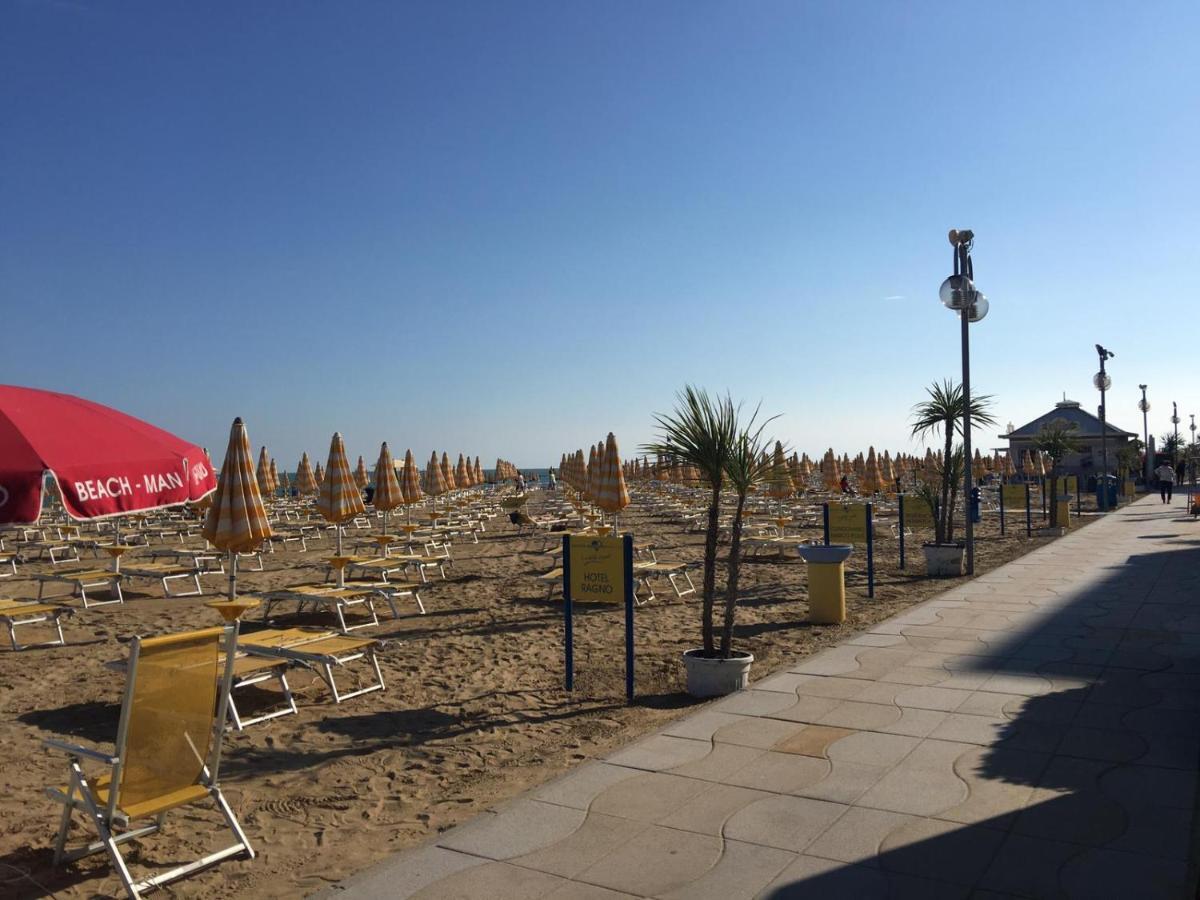 Appartamento Dalmazia 10 Lido di Jesolo Zewnętrze zdjęcie
